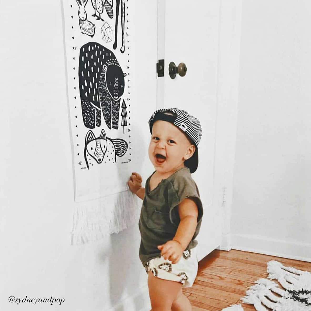 Canvas Growth Chart - Nordic Animals