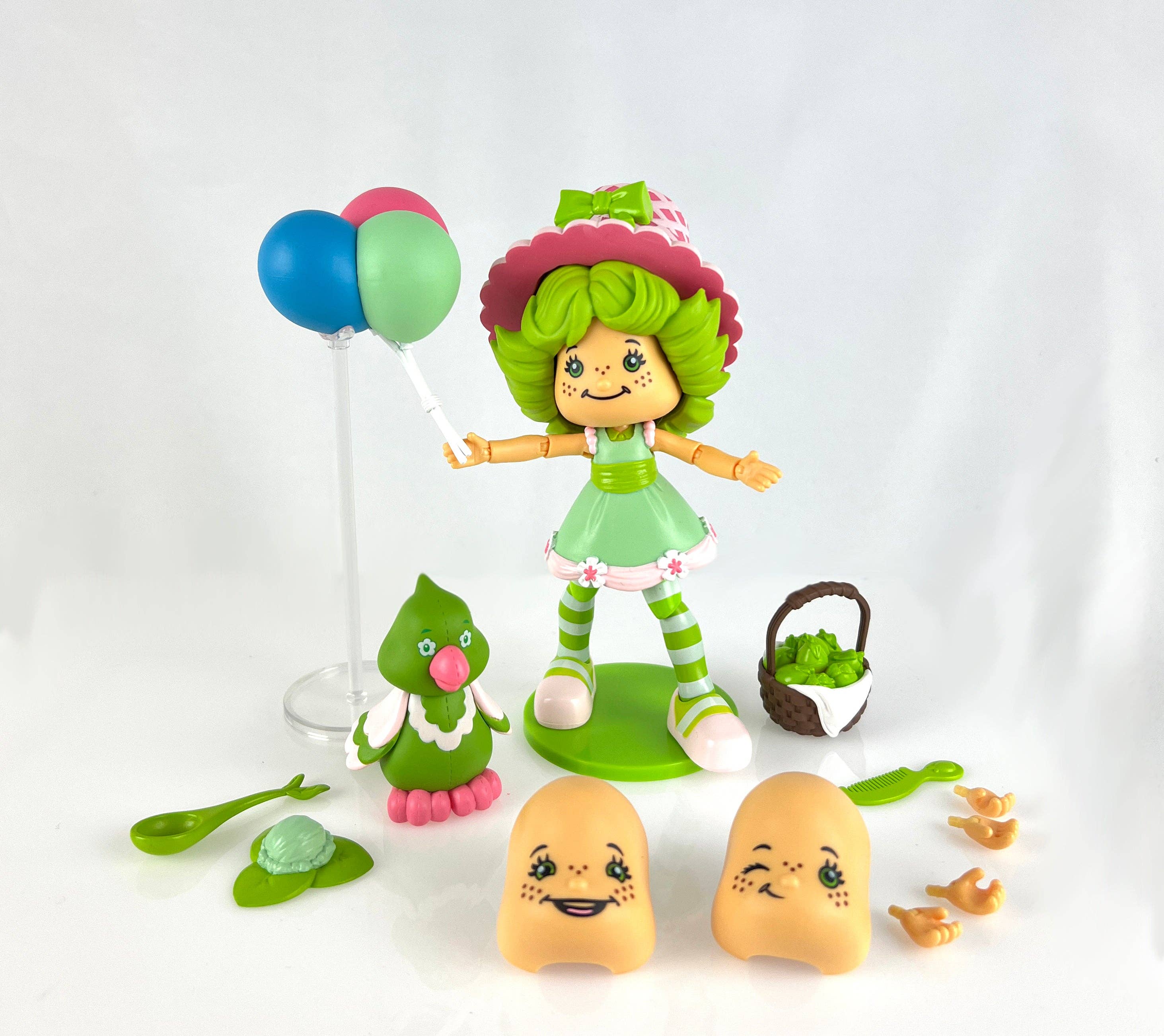 Strawberry Shortcake : Premium Deluxe Lime Chiffon Figure