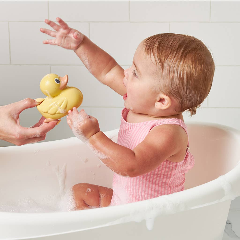 Itzy Ducky  Bath + Water Table Toys