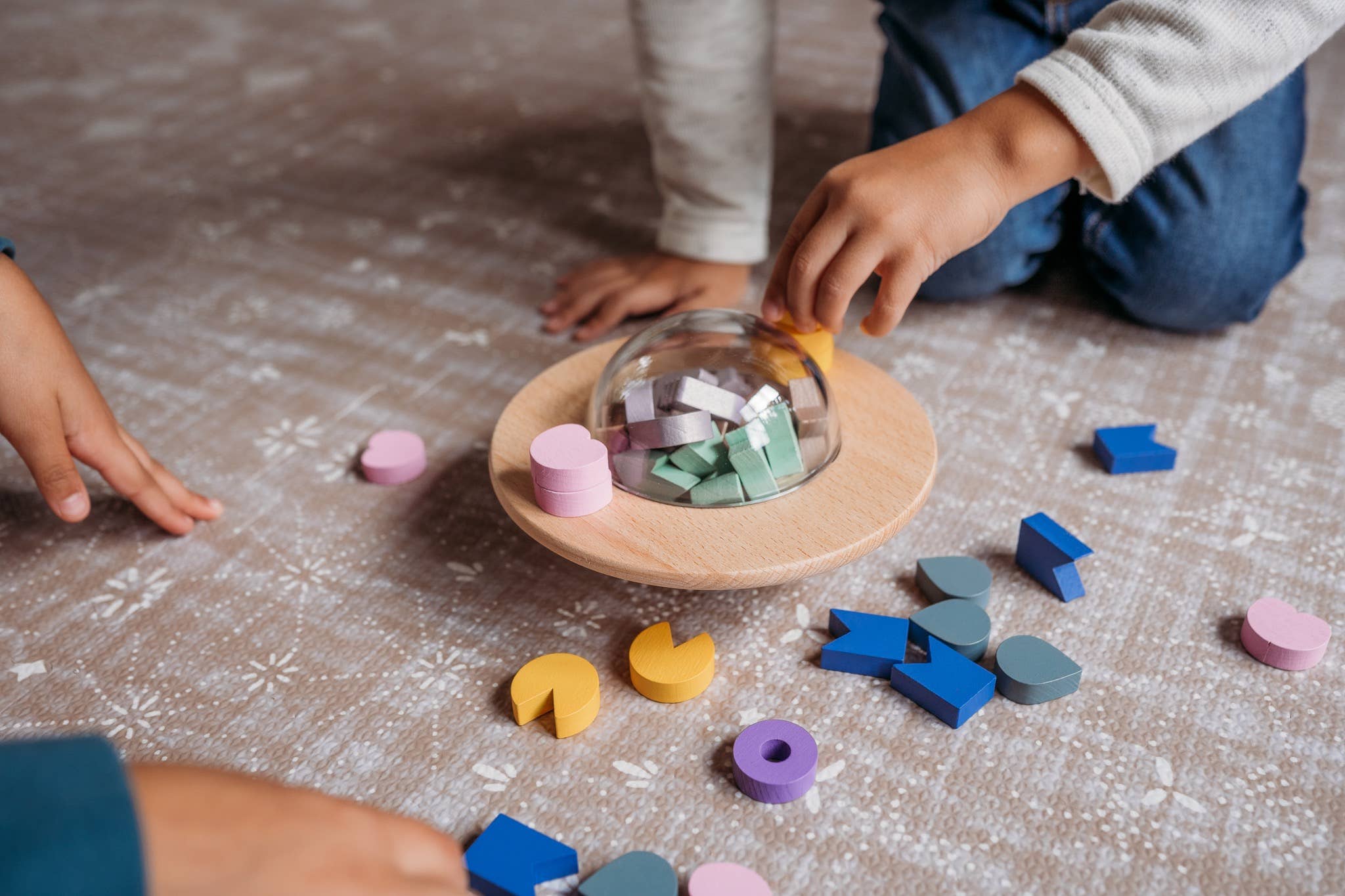 UFO Wooden Balance Game