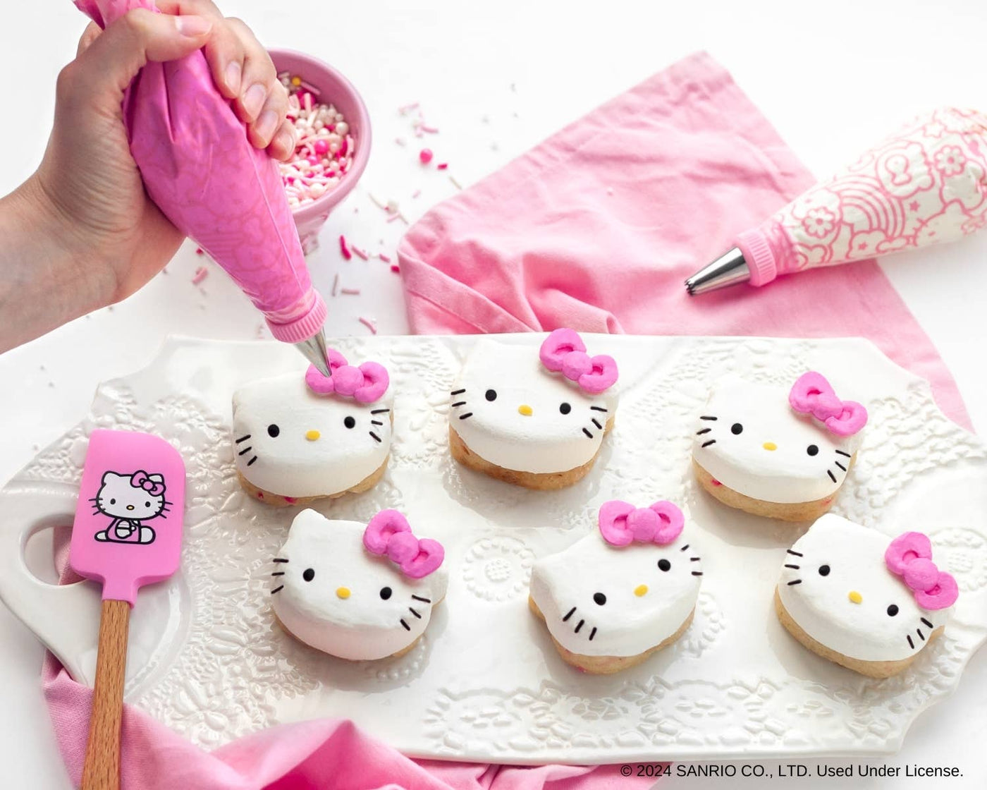 Hello Kitty Ultimate Baking Party Set