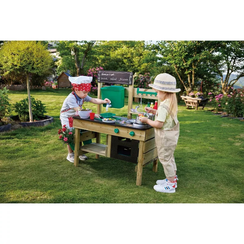 Outdoor Kitchen
