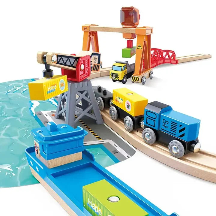 Lift and Load Harbor Train Set