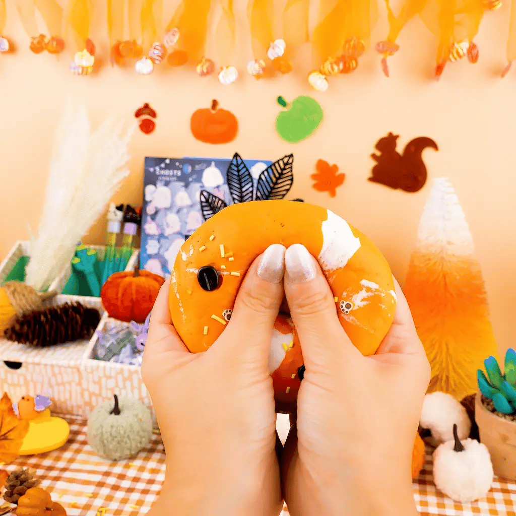 Seasonal Kawaii Slime: Halloween