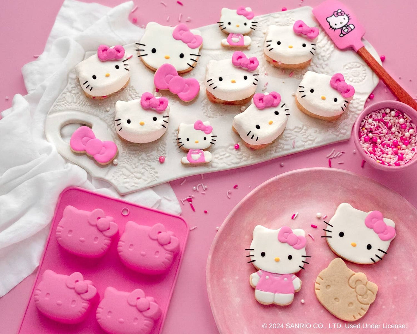 Hello Kitty Ultimate Baking Party Set