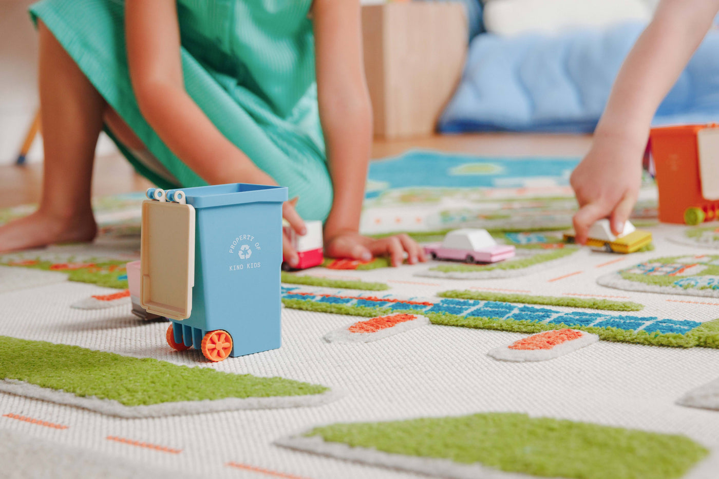 The Giggle Bin Toy Trash Can