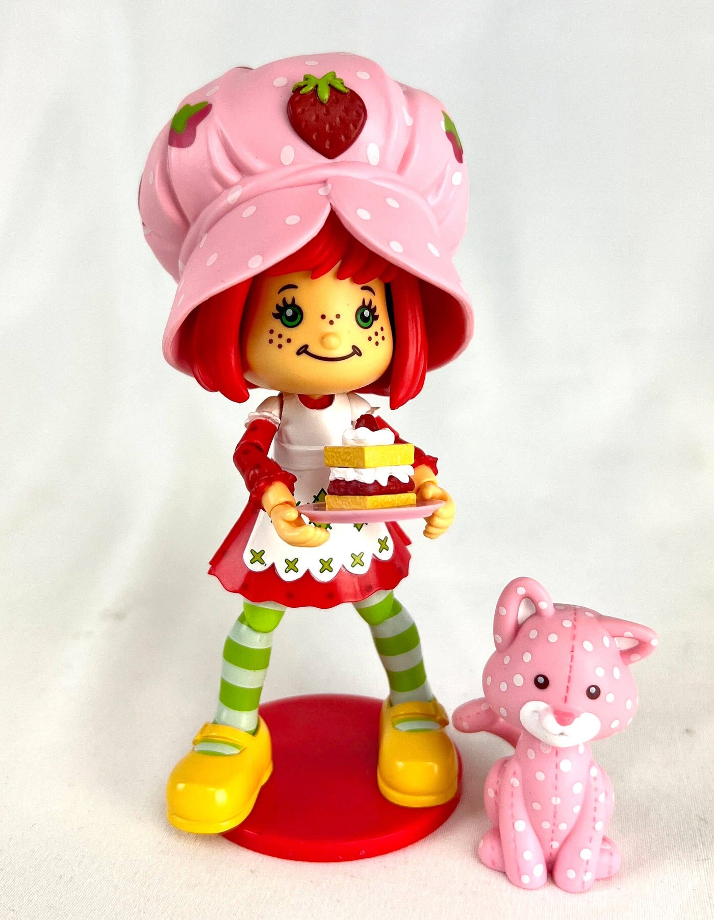 Strawberry Shortcake:  Premium Deluxe Figure