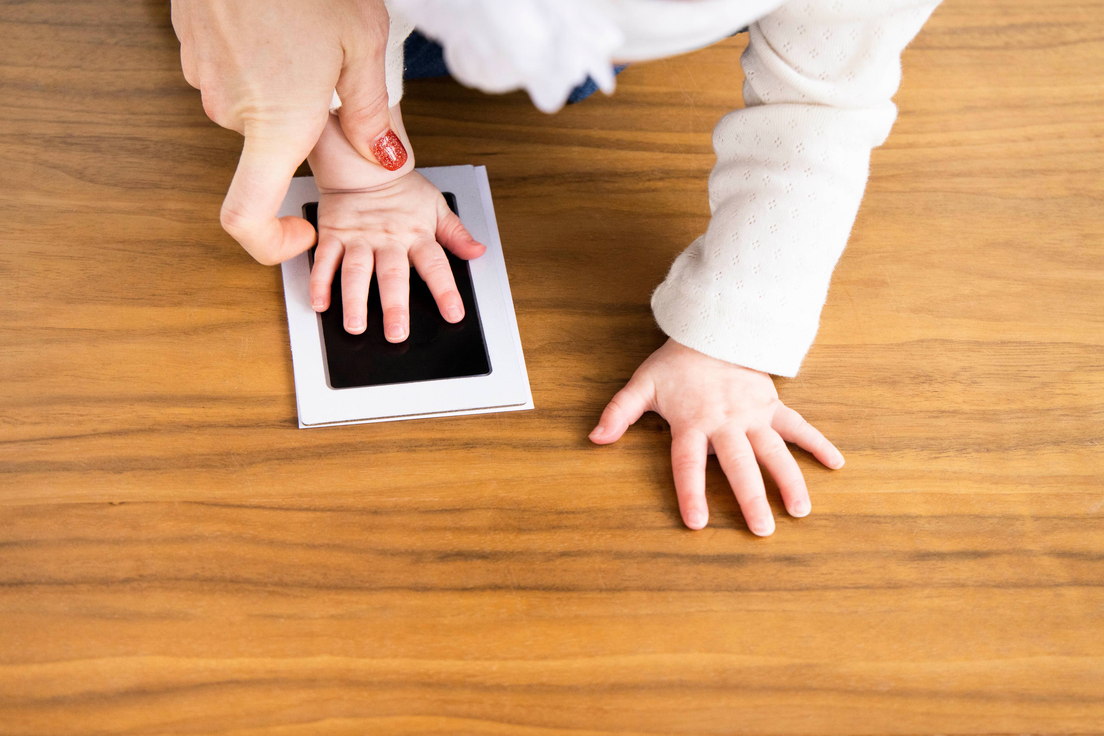 Babyprints Photo Frame and Clean-Touch Ink Pad (Rustic)